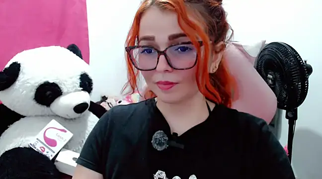 Snapshot of Alexatexa2929 chatting on March 2, 1:04 am Alexatexa2929 online show from March 2, 1:04 am