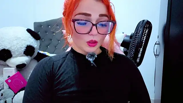 Snapshot of Alexatexa2929 chatting on October 12, 7:57 pm Alexatexa2929 online show from October 12, 7:57 pm