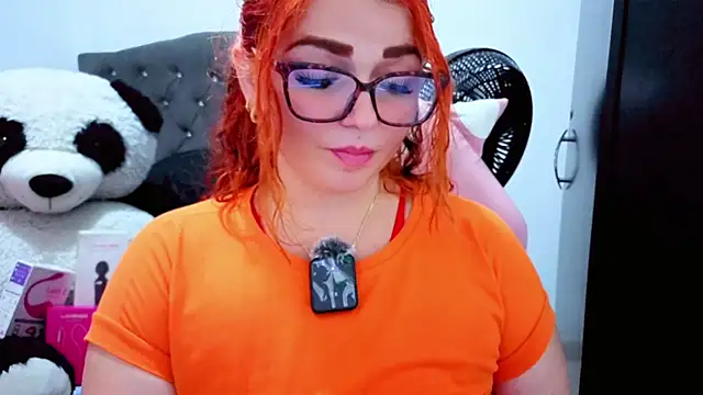 Snapshot of Alexatexa2929 chatting on October 16, 8:43 pm Alexatexa2929 online show from October 16, 8:43 pm