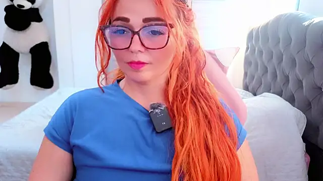 Snapshot of Alexatexa2929 chatting on November 18, 8:13 pm Alexatexa2929 online show from November 18, 8:13 pm