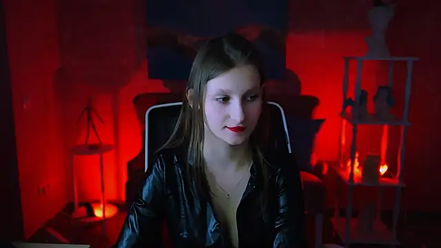 EllaHorton online show from February 22, 9:45 am