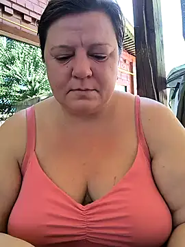 jusichka online show from September 22, 7:10 am