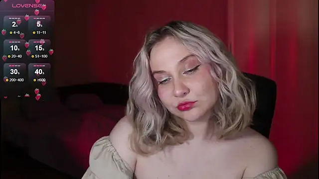 sensual girrrl online show from October 5, 8:40 pm