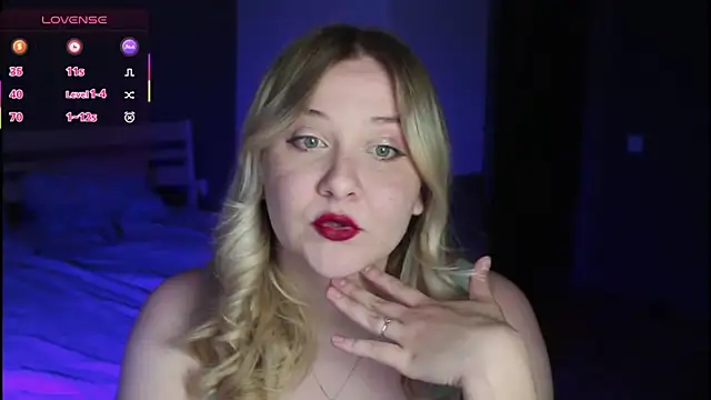 sensual girrrl online show from July 9, 12:26 am