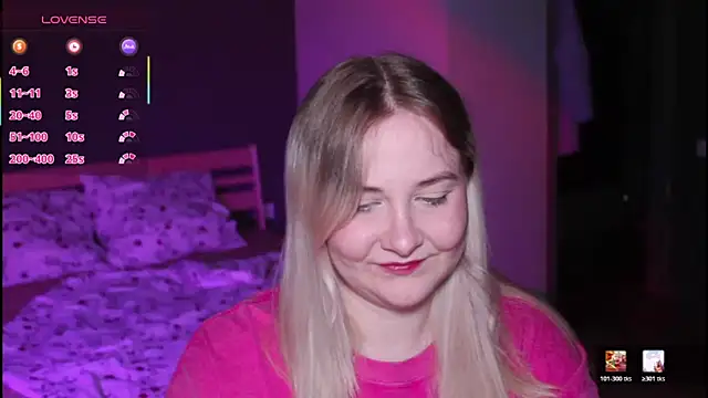 sensual girrrl online show from July 29, 11:47 pm