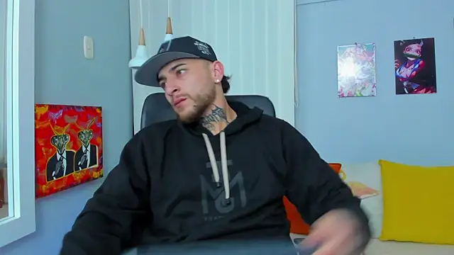 Snapshot of Drako_Lamar chatting on January 21, 12:29 pm Drako Lamar online show from January 21, 12:29 pm