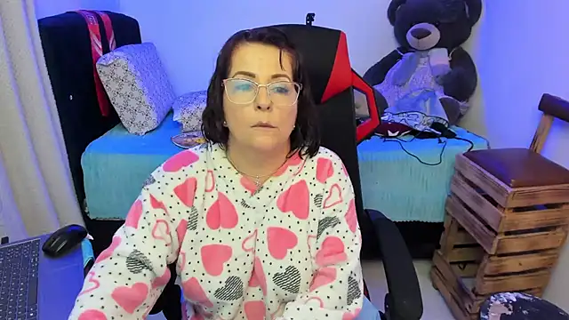 Snapshot of PaulinaSanders_X chatting on March 12, 3:13 am PaulinaSanders X online show from March 12, 3:13 am