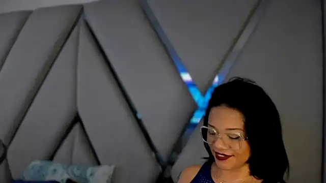 paula daniela1 online show from January 25, 8:53 pm