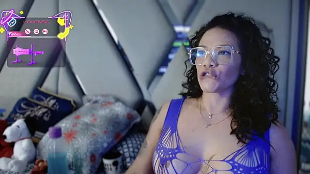 paula daniela1 online show from October 20, 9:37 pm