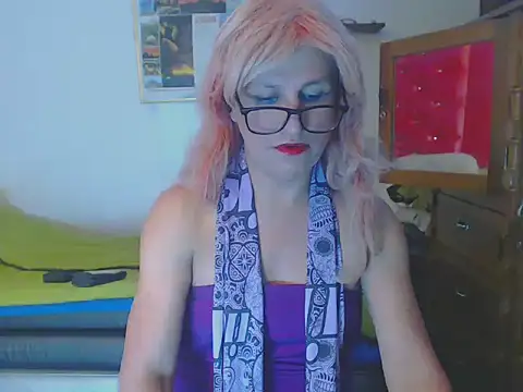 LorenJade online show from February 26, 7:09 am