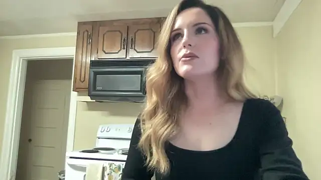 sexylilly69 online show from June 5, 12:39 am