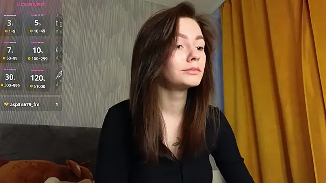 Snapshot of girl_with_snaketatto0 chatting on January 23, 4:19 am girl with snaketatto0 online show from January 23, 4:19 am