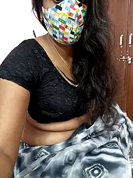 Snapshot of indian-adhaya chatting on September 17, 4:47 am indian-adhaya online show from September 17, 4:47 am