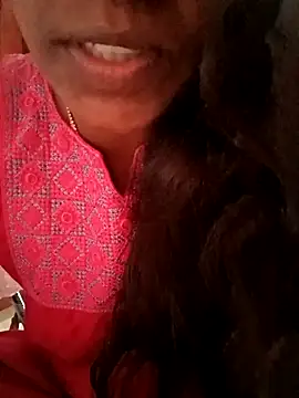 Snapshot of indian-adhaya chatting on November 29, 9:45 am indian-adhaya online show from November 29, 9:45 am