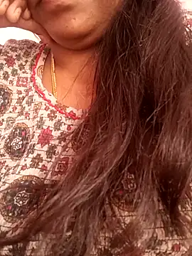Snapshot of indian-adhaya chatting on May 7, 10:53 am indian-adhaya online show from May 7, 10:53 am