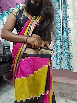 Snapshot of indian-adhaya chatting on July 29, 4:54 am indian-adhaya online show from July 29, 4:54 am