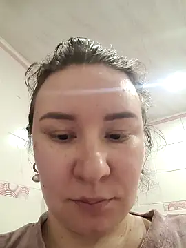 AlexaLexie online show from February 21, 11:55 am