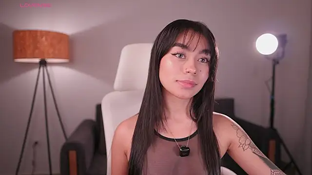 GigiLee  online show from June 8, 12:36 am