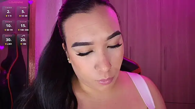 leahtemptation3 online show from November 18, 2:10 pm