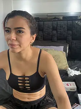 Arianna Jones1 online show from July 3, 4:02 pm