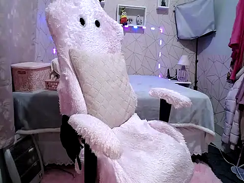 Snapshot of Irresistible24 chatting on October 17, 4:09 pm Irresistible24 online show from October 17, 4:09 pm