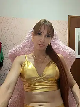 Irresistible24 online show from March 7, 9:01 pm