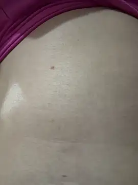 Irresistible24 online show from May 8, 9:42 pm
