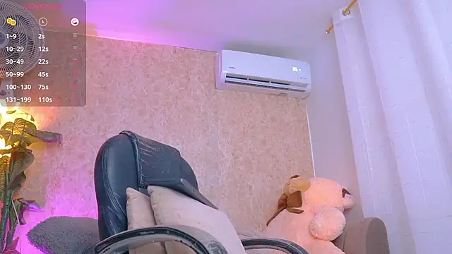 abbyhill27 online show from February 25, 10:03 am