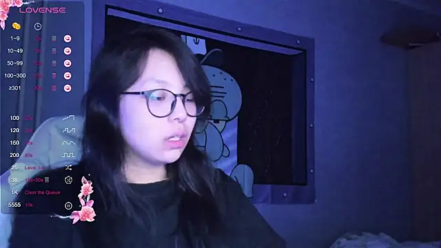 Snapshot of maydaykimmy chatting on December 26, 3:59 am maydaykimmy online show from December 26, 3:59 am