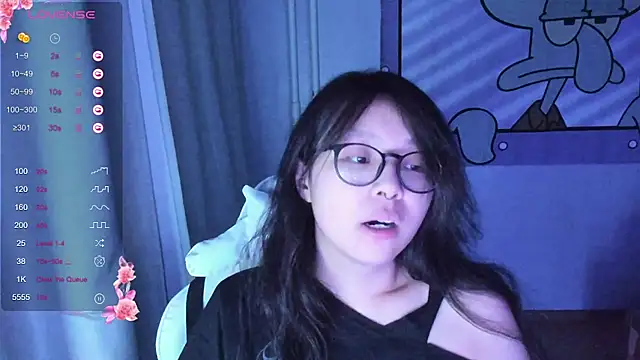 Snapshot of maydaykimmy chatting on January 12, 2:14 am maydaykimmy online show from January 12, 2:14 am