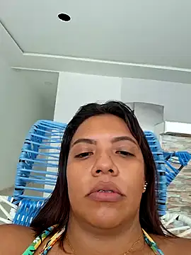 Snapshot of CanelitaPasion chatting on December 14, 3:47 pm CanelitaPasion online show from December 14, 3:47 pm