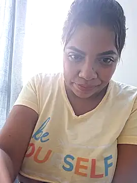 Snapshot of CanelitaPasion chatting on February 18, 1:55 pm CanelitaPasion online show from February 18, 1:55 pm