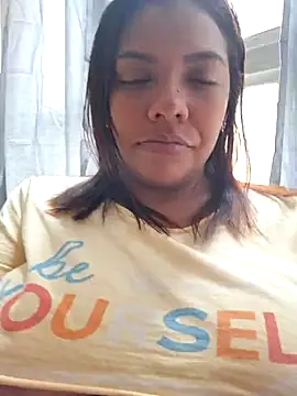 Snapshot of CanelitaPasion chatting on February 26, 1:19 pm CanelitaPasion online show from February 26, 1:19 pm