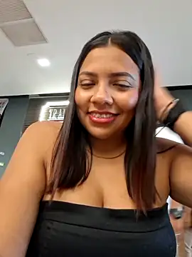 Snapshot of CanelitaPasion chatting on September 28, 9:42 pm CanelitaPasion online show from September 28, 9:42 pm