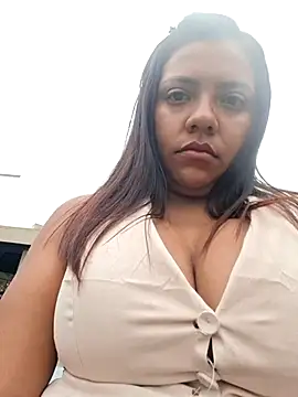 Snapshot of CanelitaPasion chatting on November 29, 8:56 pm CanelitaPasion online show from November 29, 8:56 pm