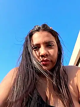 Snapshot of CanelitaPasion chatting on January 17, 10:13 pm CanelitaPasion online show from January 17, 10:13 pm