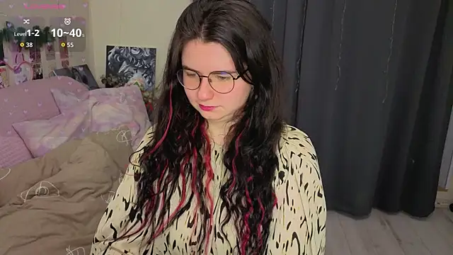 ss-katekisa-ss online show from May 2, 6:24 pm