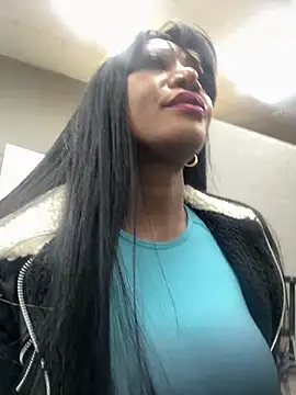 SUUKAM online show from December 10, 3:55 pm