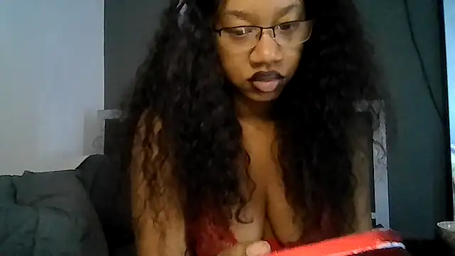 goddessdaisysky online show from June 10, 4:50 pm