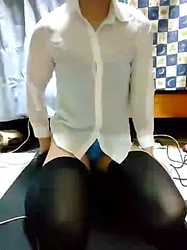 dmmsuzu95 online show from December 21, 4:09 am