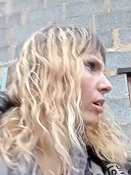 Snapshot of Anita-Smith chatting on December 11, 12:34 pm Anita-Smith online show from December 11, 12:34 pm