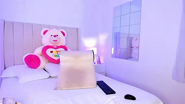 Barbiieee online show from February 11, 11:54 pm