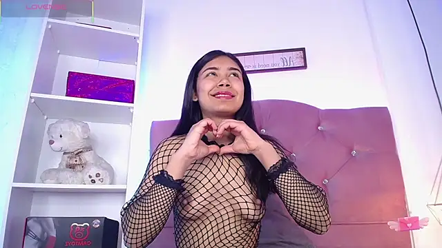 Snapshot of M_Janne chatting on October 20, 2:17 pm M Janne online show from October 20, 2:17 pm