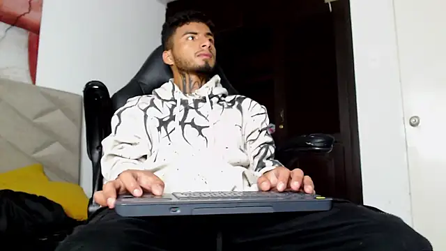 JuanCamiilo 66 online show from March 14, 12:32 am