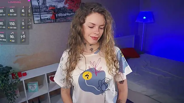 RayaNenlia online show from February 11, 5:05 am