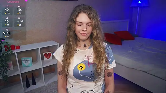 RayaNenlia online show from February 11, 11:21 am