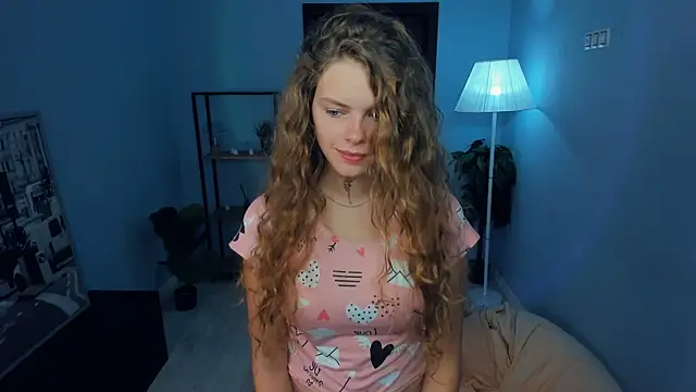 RayaNenlia online show from September 24, 5:11 am