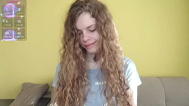 RayaNenlia online show from March 17, 5:11 am