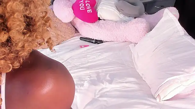 AfroditaRoy online show from May 15, 11:34 pm