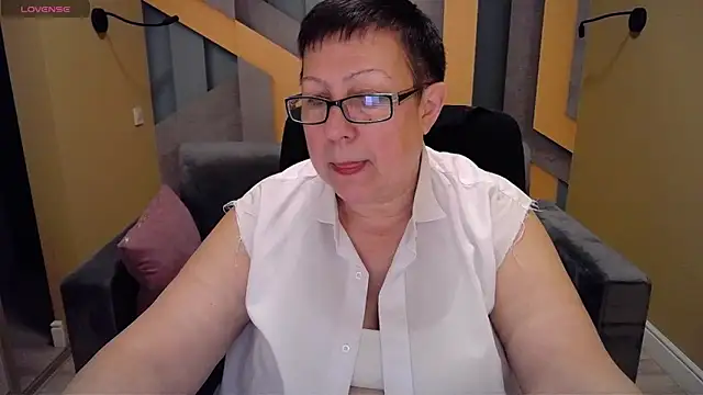 Snapshot of BarbaraTurners chatting on December 23, 6:16 pm BarbaraTurners online show from December 23, 6:16 pm